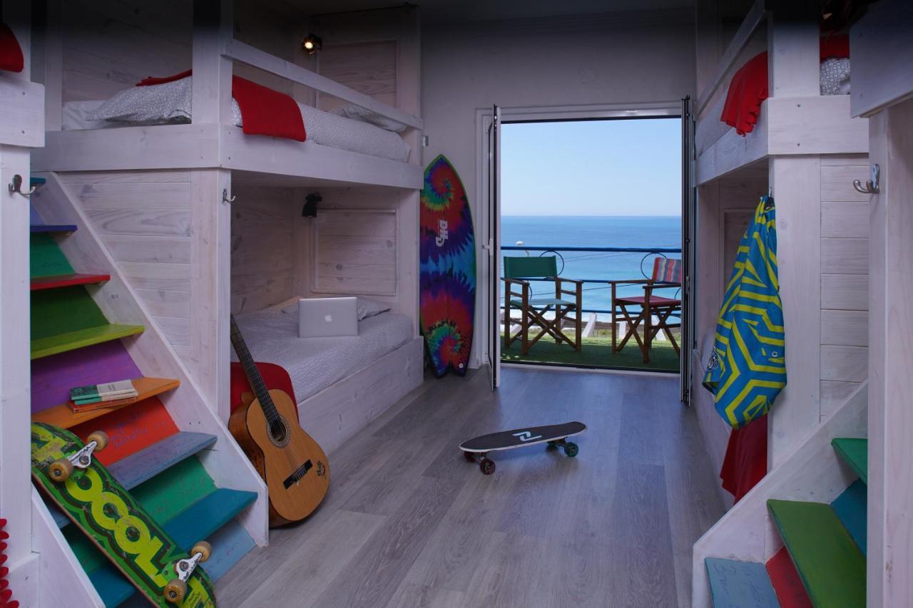 Albergue Chill In Ericeira Surf House Exterior foto