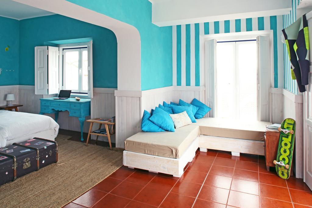 Albergue Chill In Ericeira Surf House Exterior foto